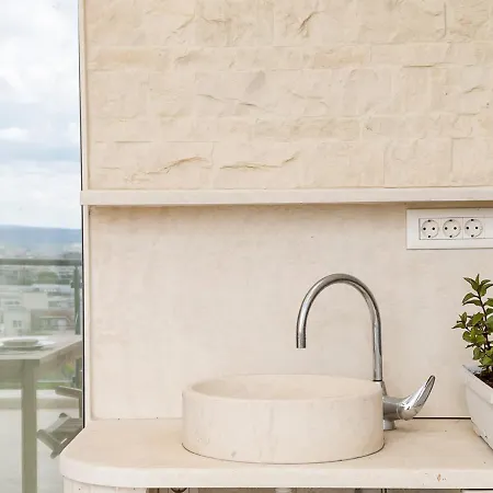 Stylish Flat With Balcony & Views - Briz, By Flat Mаnаger شقة *