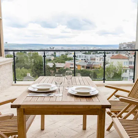 Stylish Flat With Balcony & Views - Briz, By Flat Mаnаger Varna